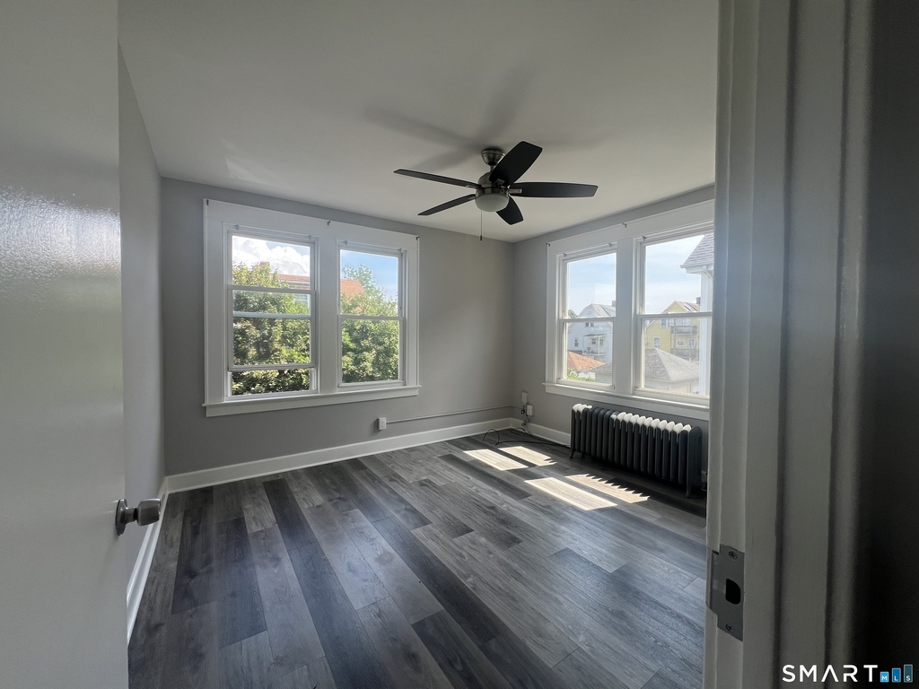 385 Savin Avenue - Photo 13