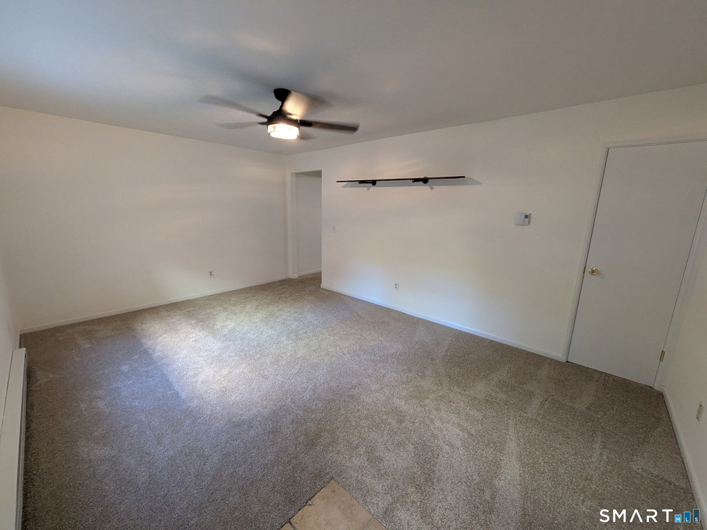 61 Dover Court - Photo 1