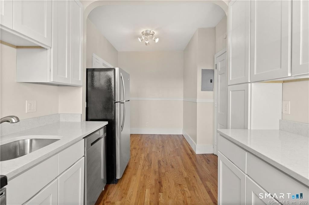 4 Highland Street - Photo 17