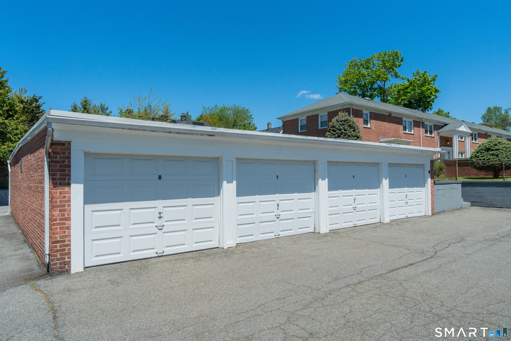 1160-1164 Whitney Avenue - Photo 23