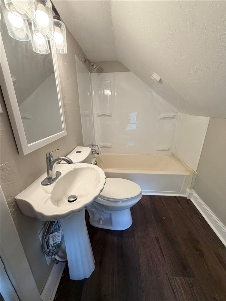 1112 Pollock Ave - Photo 18