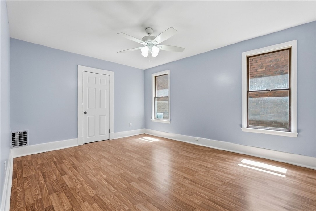 410 W 8th Ave - Photo 22