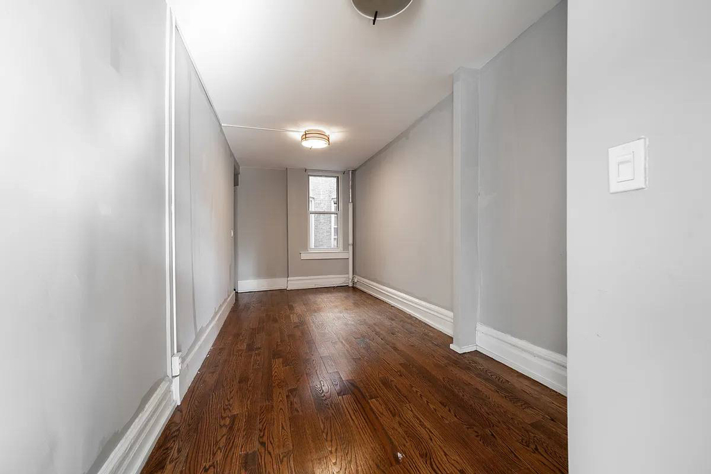 853 St Johns Place - Photo 9