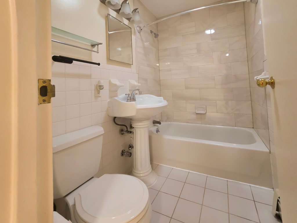 330 Hart Street - Photo 15