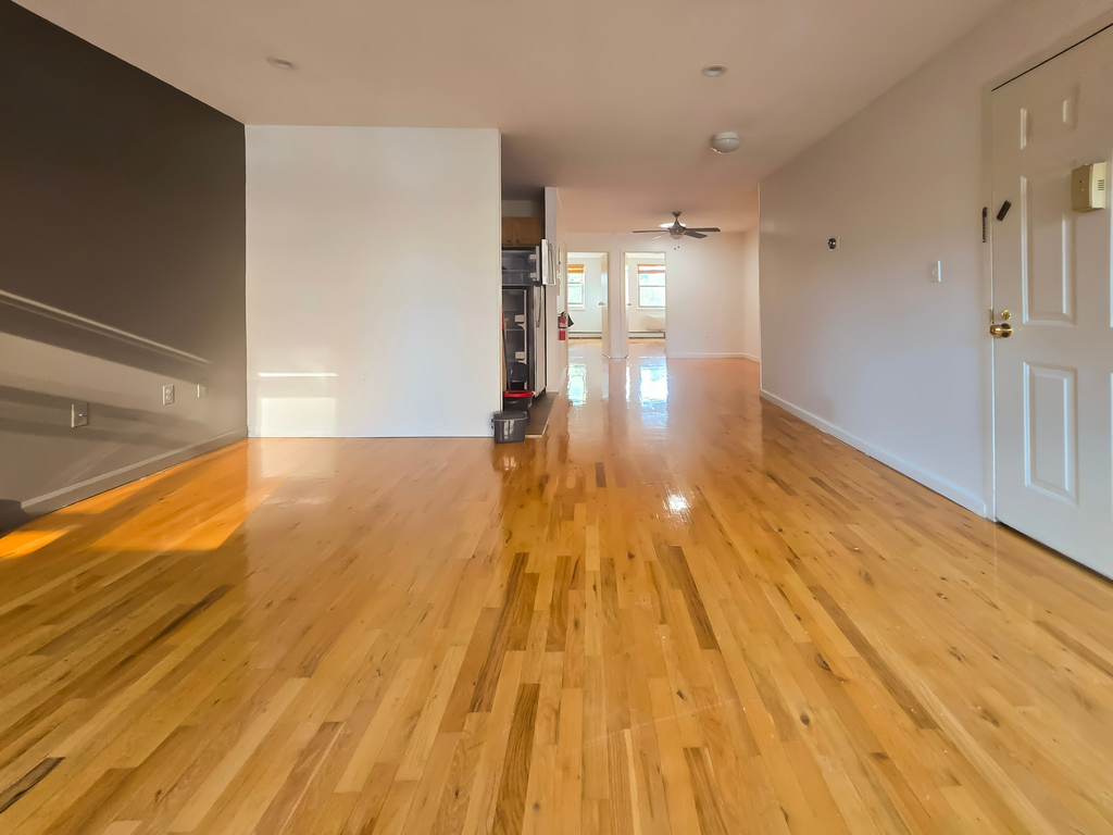 330 Hart Street - Photo 1
