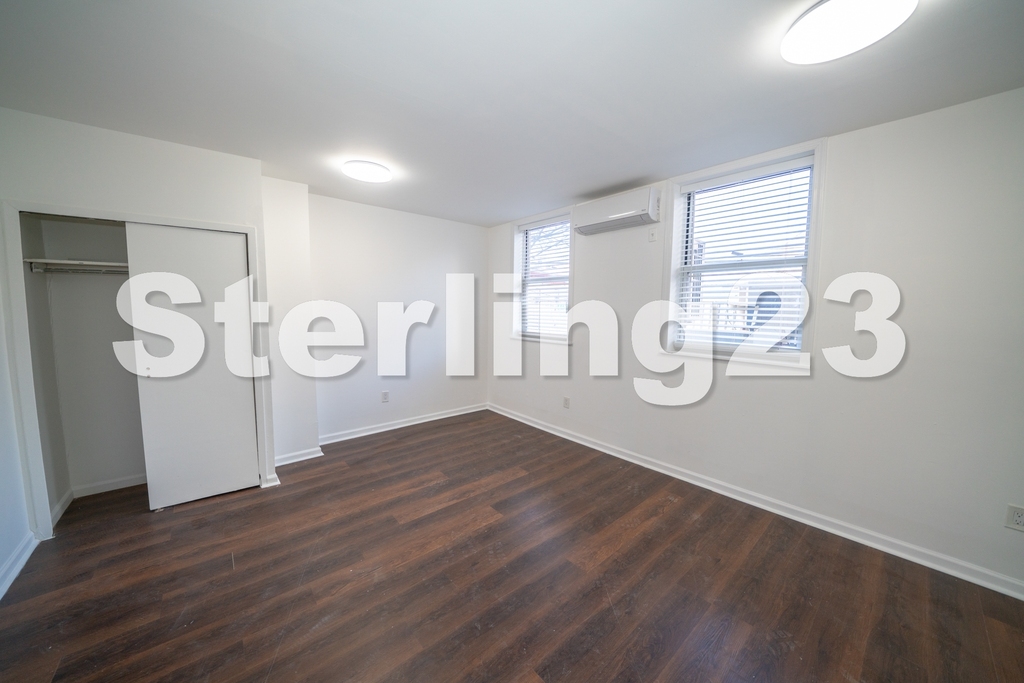 27-26 14th Street - Photo 6