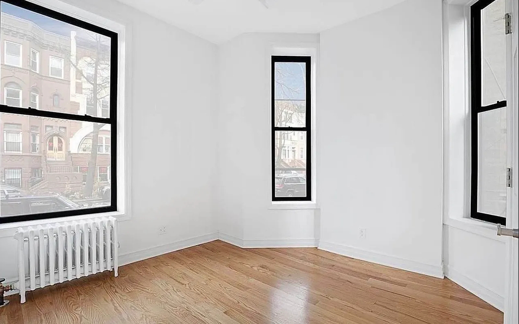 570 Jefferson Avenue - Photo 7