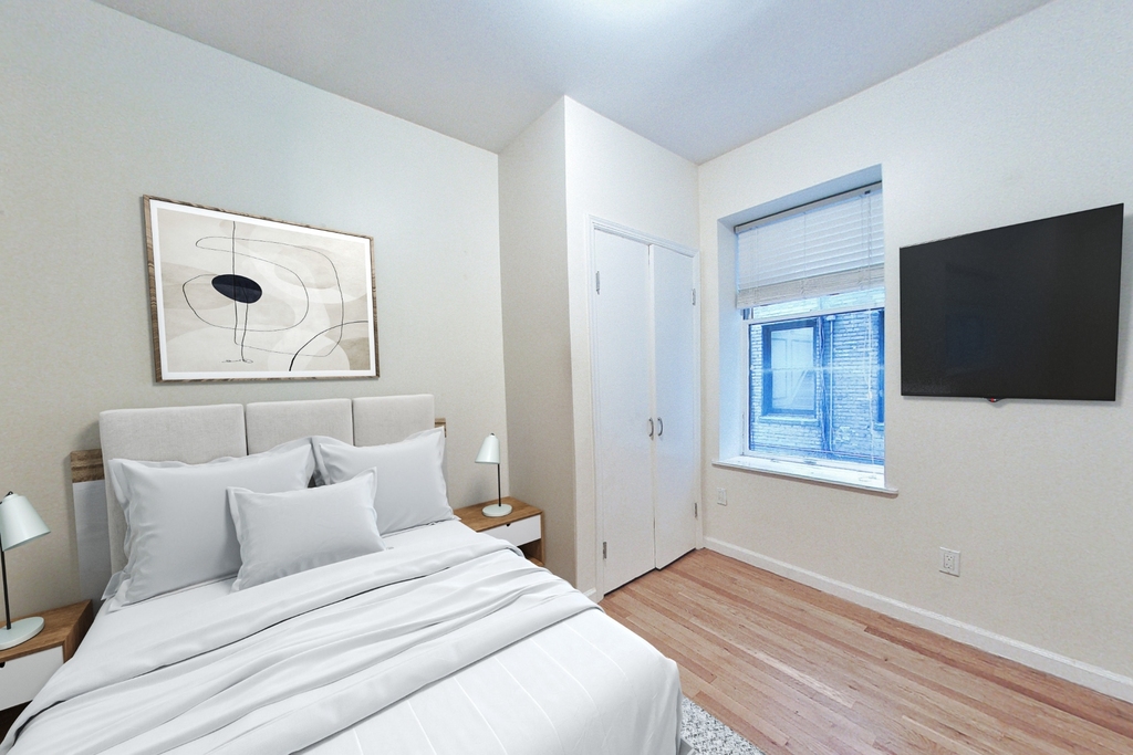 207 West 11th Street, Apt 1C - Photo 4