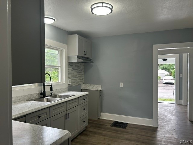 322 Hatch Street - Photo 11
