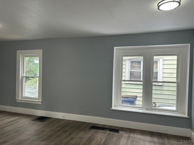 322 Hatch Street - Photo 12