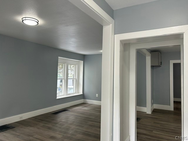 322 Hatch Street - Photo 3