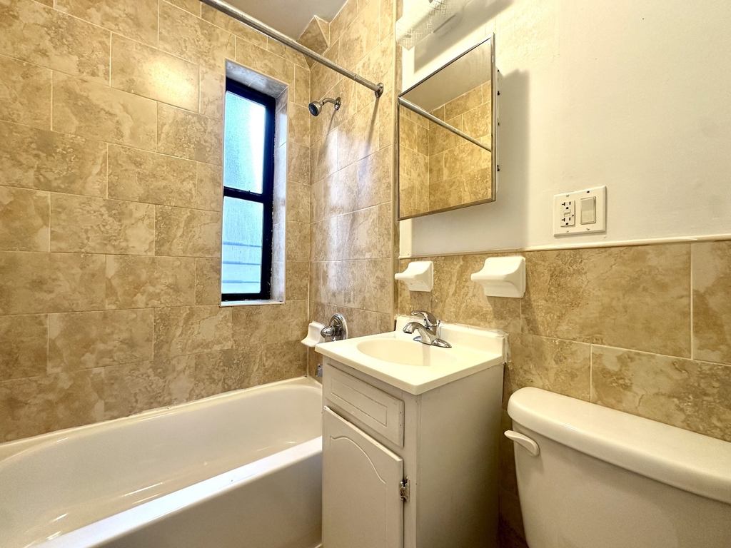 2254 5th Avenue - Photo 5