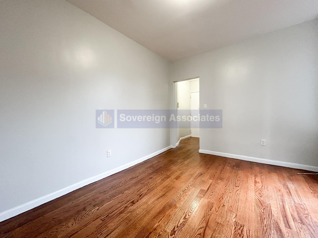 571 West 159th Street - Photo 1