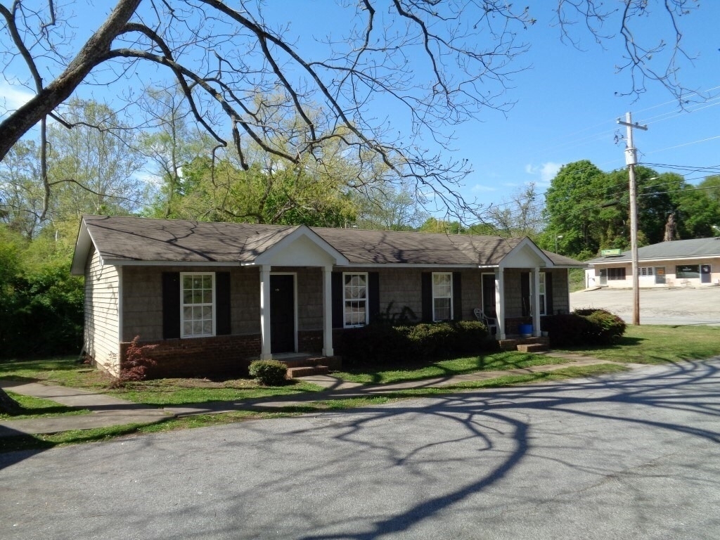 42 Robinson Street - Photo 1