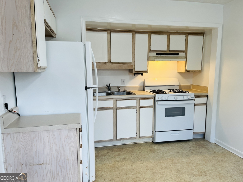 42 Robinson Street - Photo 7