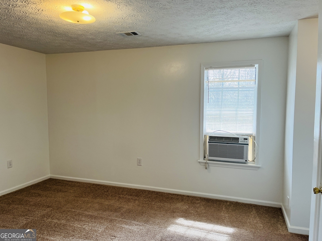 42 Robinson Street - Photo 8