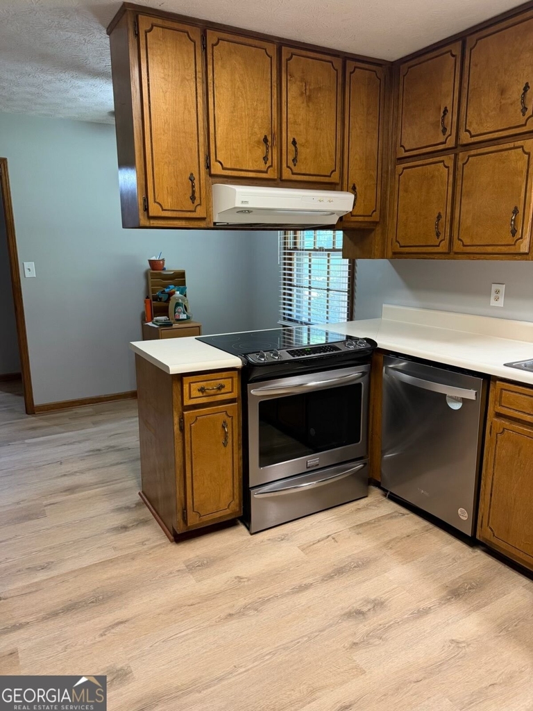 8282 Dawn Drive - Photo 6