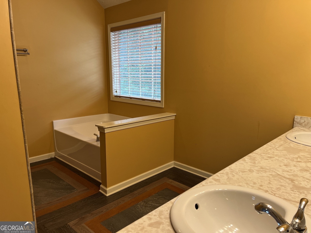 2401 Smoke Court - Photo 29