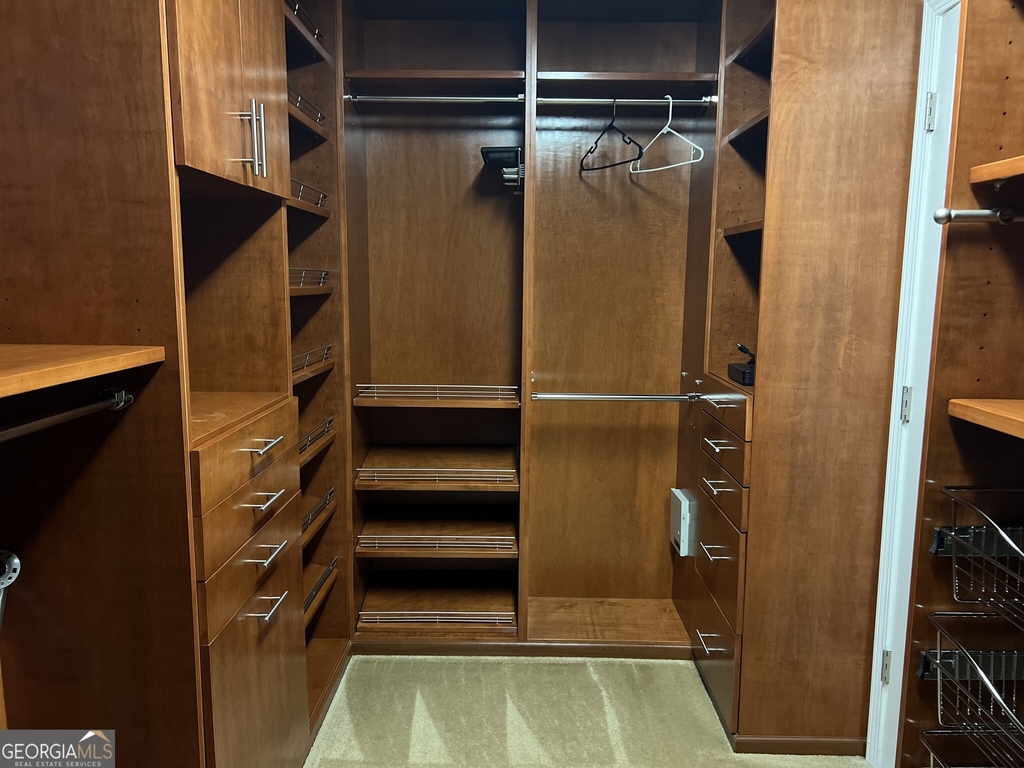 2401 Smoke Court - Photo 37