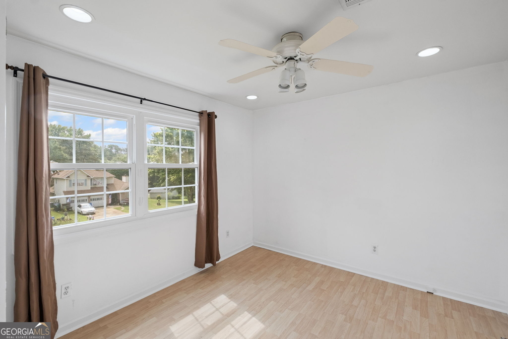 2680 Nicholas Court Ne - Photo 25