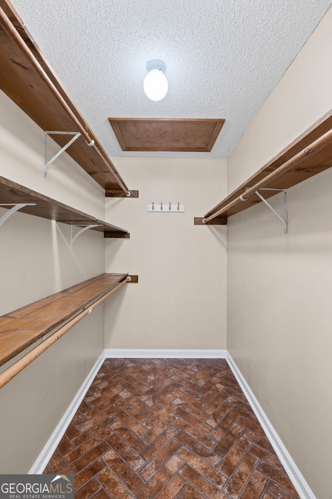 2680 Nicholas Court Ne - Photo 22