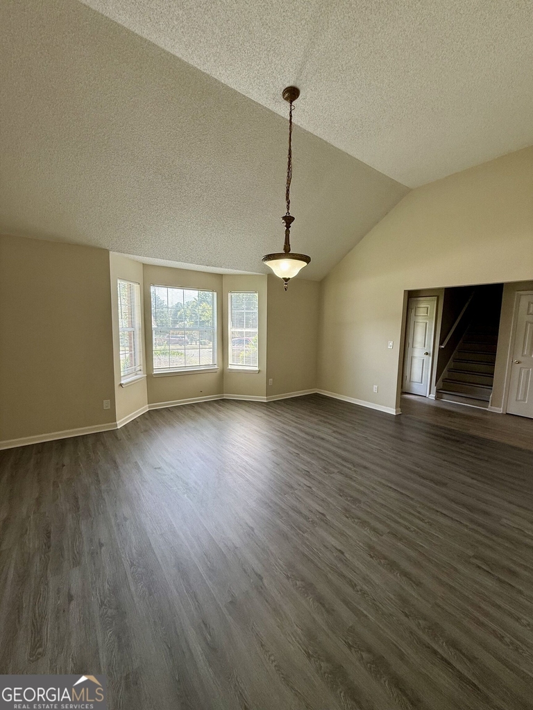 5237 Round Table Drive - Photo 2