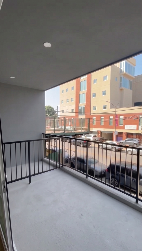 3014 Farragut Road - Photo 6