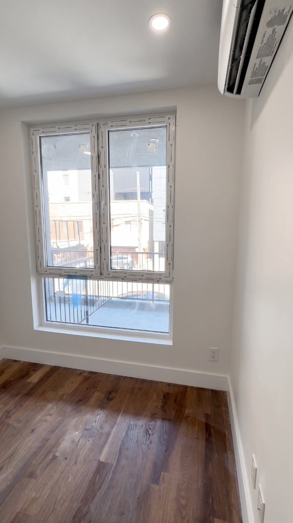 3014 Farragut Road - Photo 3
