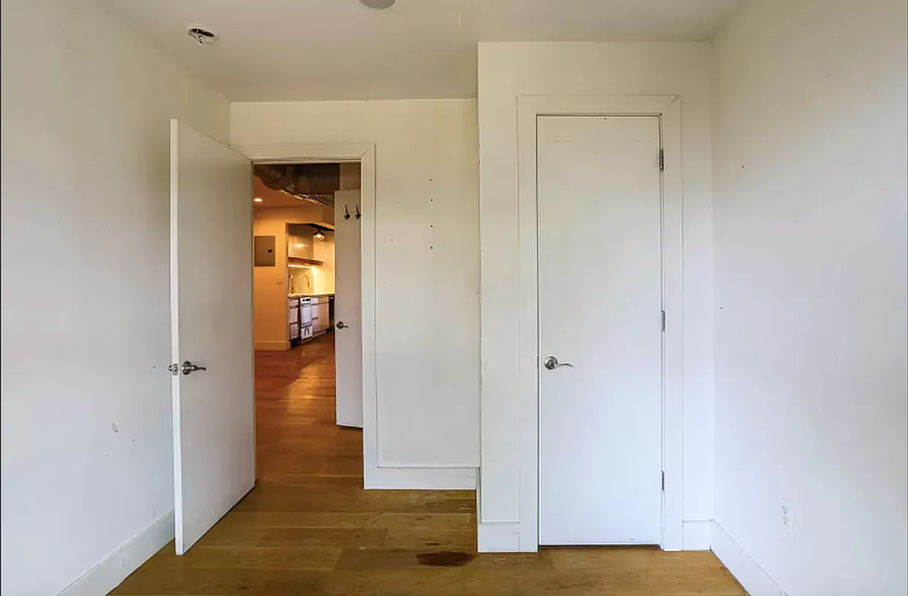 557 Union Street - Photo 3