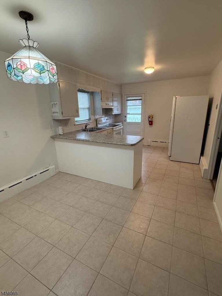 208 Bell Ave - Photo 3