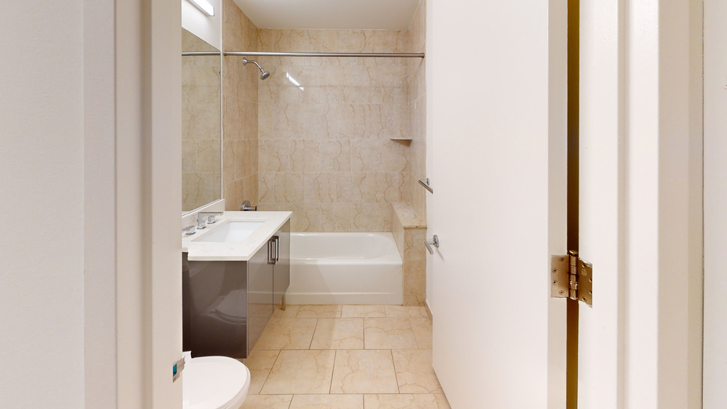 10 Hanover Square - Photo 4
