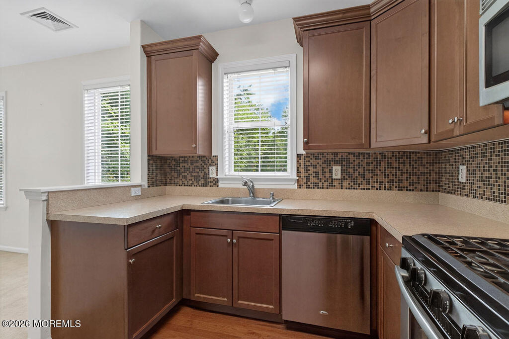 118 Sloan Court - Photo 4