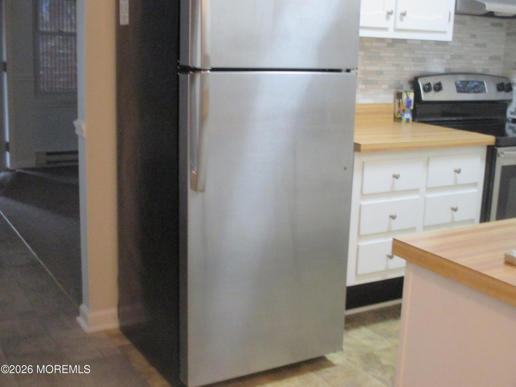 433d Picardy Court - Photo 6