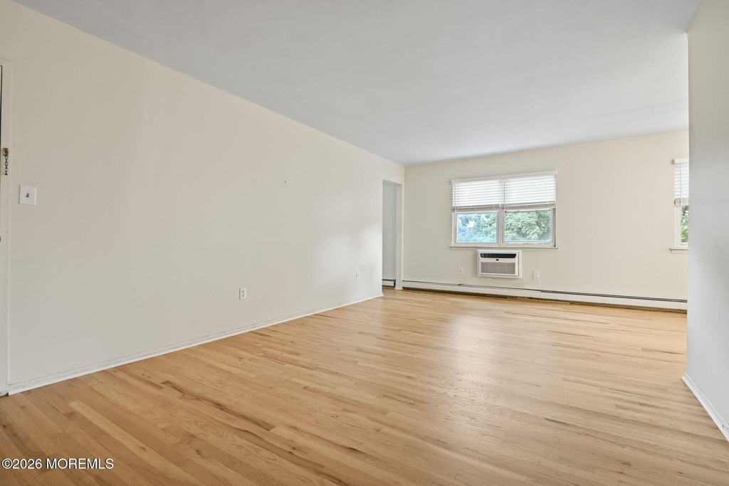 63 Stonehurst Boulevard - Photo 2