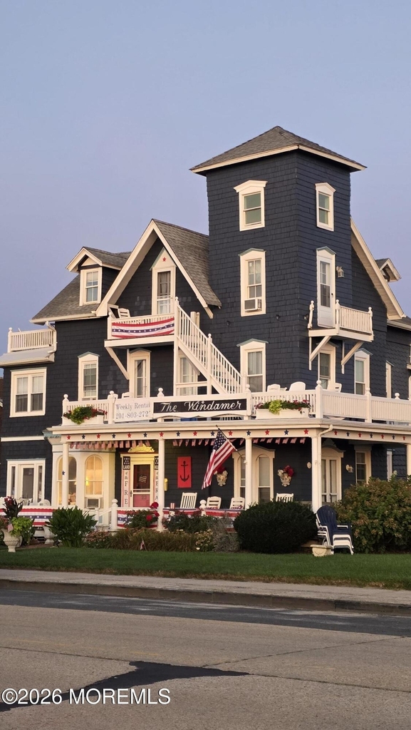 23 Ocean Avenue - Photo 2
