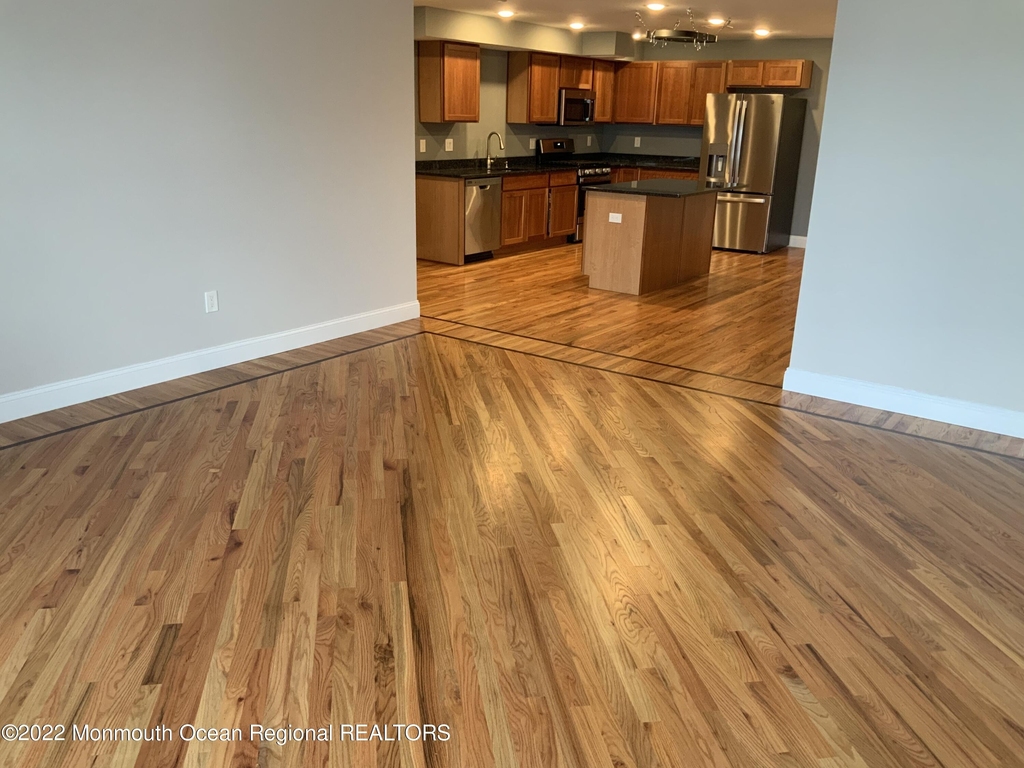 48 1st Avenue - Photo 7
