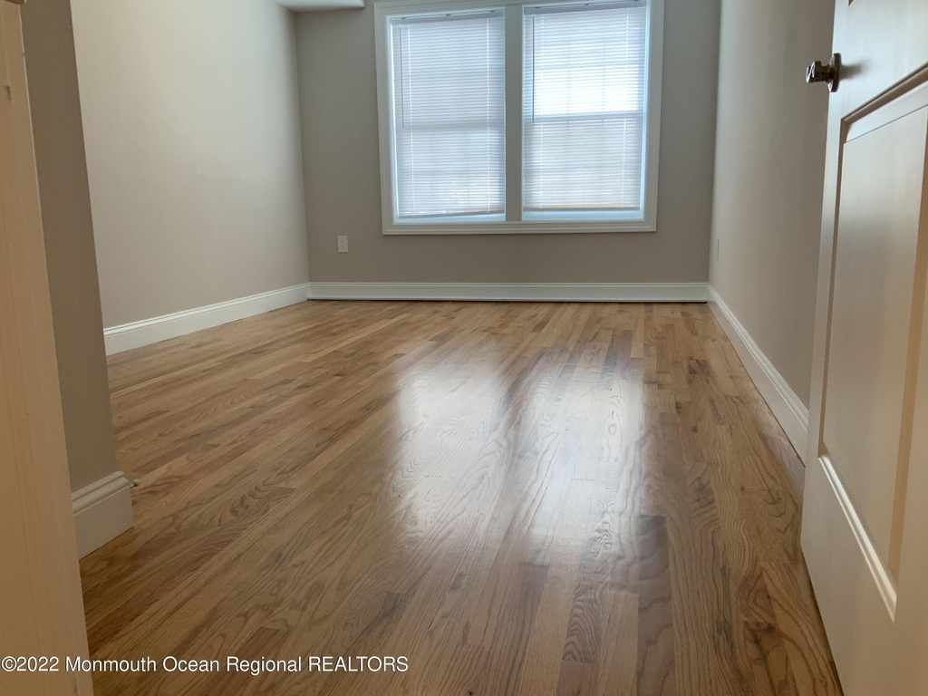 48 1st Avenue - Photo 6