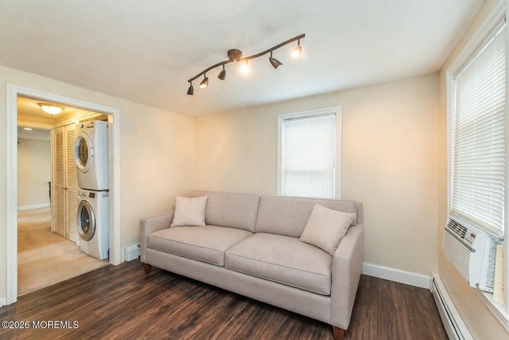 9 Central Avenue - Photo 13
