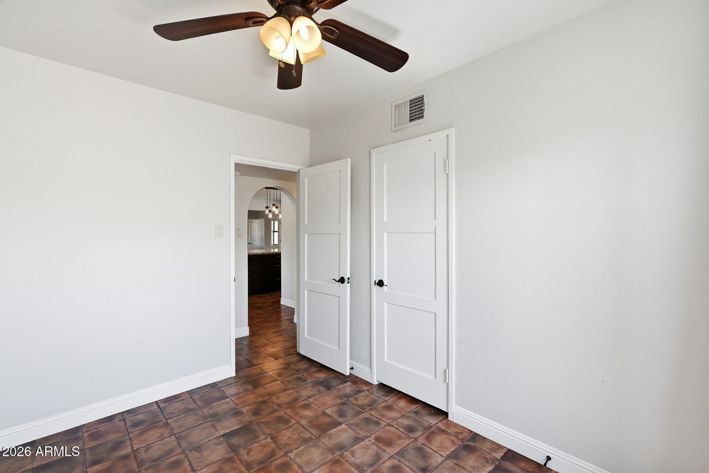 1202 W Amelia Avenue - Photo 22