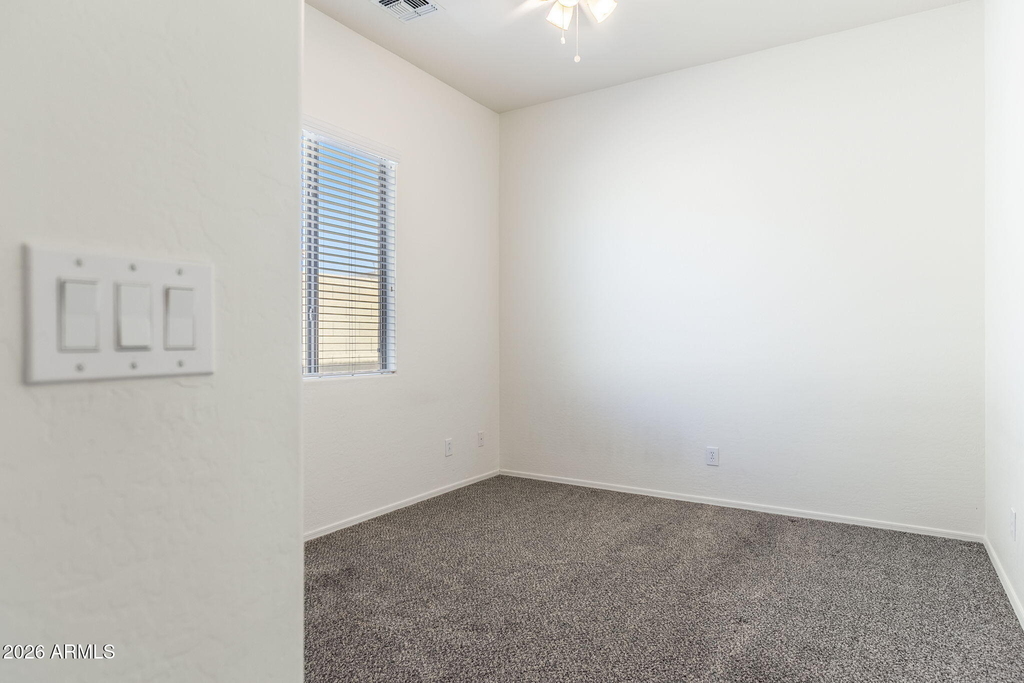 2230 W Calle Del Sol -- - Photo 28