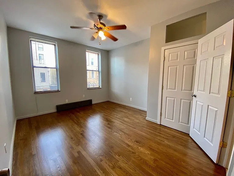 1424 Greene Avenue - Photo 2