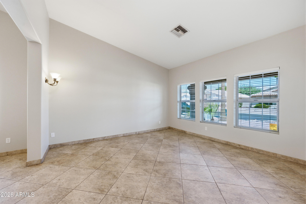 2743 E Verbena Drive - Photo 2