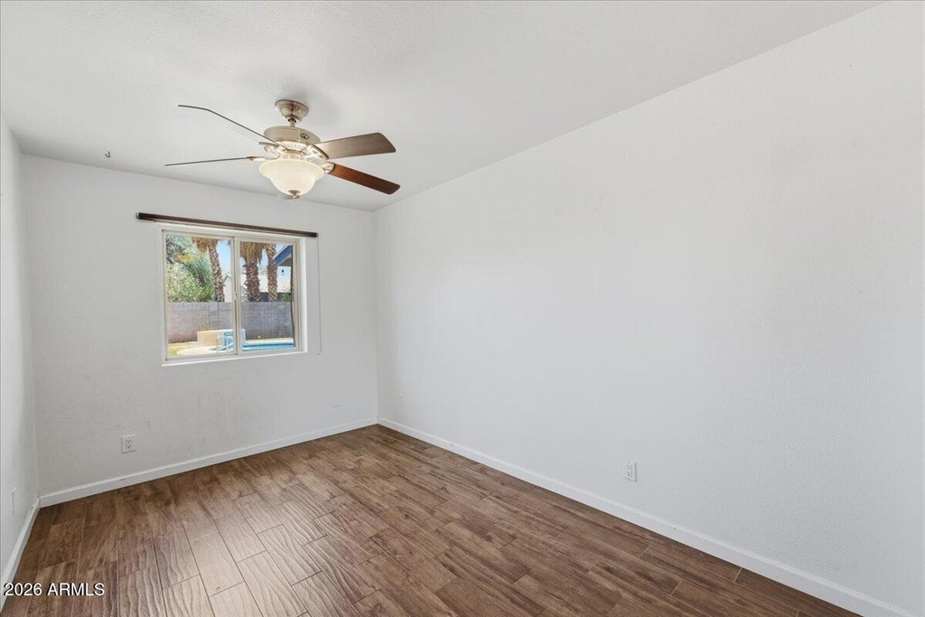 1433 E Windsor Avenue - Photo 15