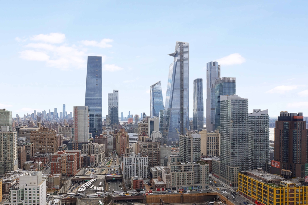 West 42nd Street at 9th Ave - Photo 5