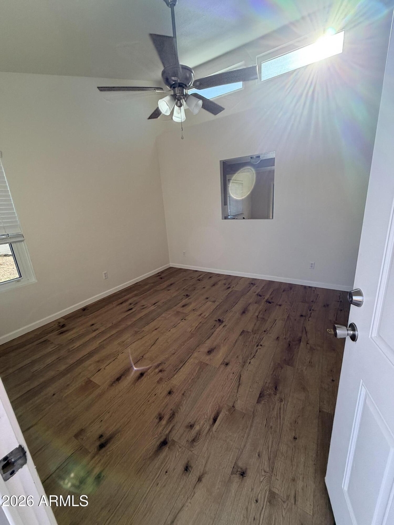 6038 S Alameda Road - Photo 8