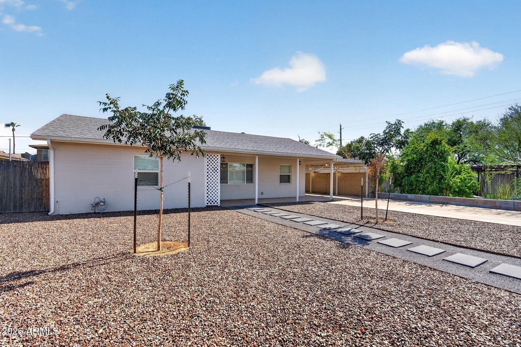 1007 E Citrus Way - Photo 2