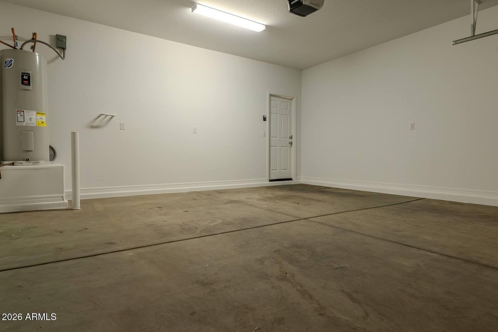 4219 S 57th Drive - Photo 33