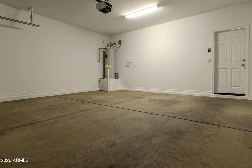 4219 S 57th Drive - Photo 32