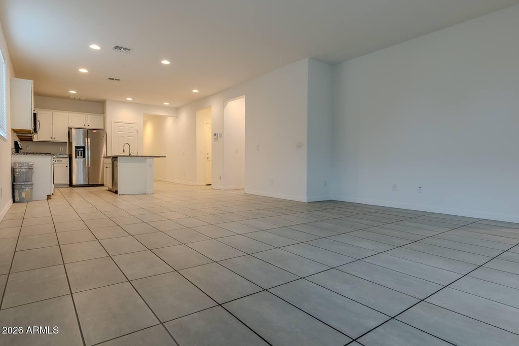 4219 S 57th Drive - Photo 13