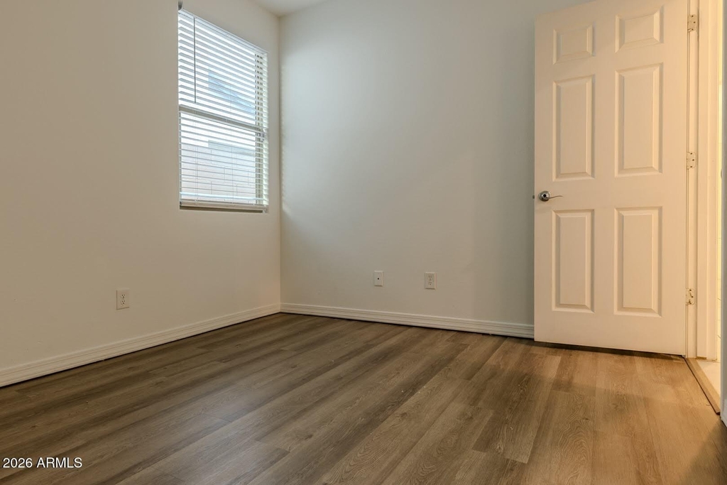 4219 S 57th Drive - Photo 28